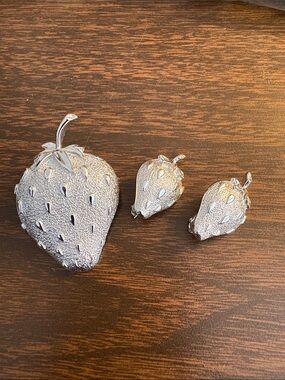 Vintage Sarah Coventry Strawberry Brooch & Clip Earring Set Silver Tone